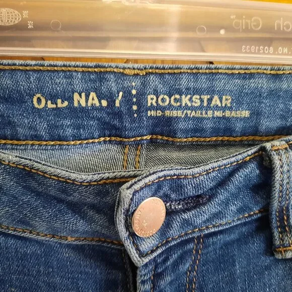 Old Navy Mid-Rise ROCKSTAR Distressed Skinny Jeans - Darkwash, Size 4 - Picture 8 of 15